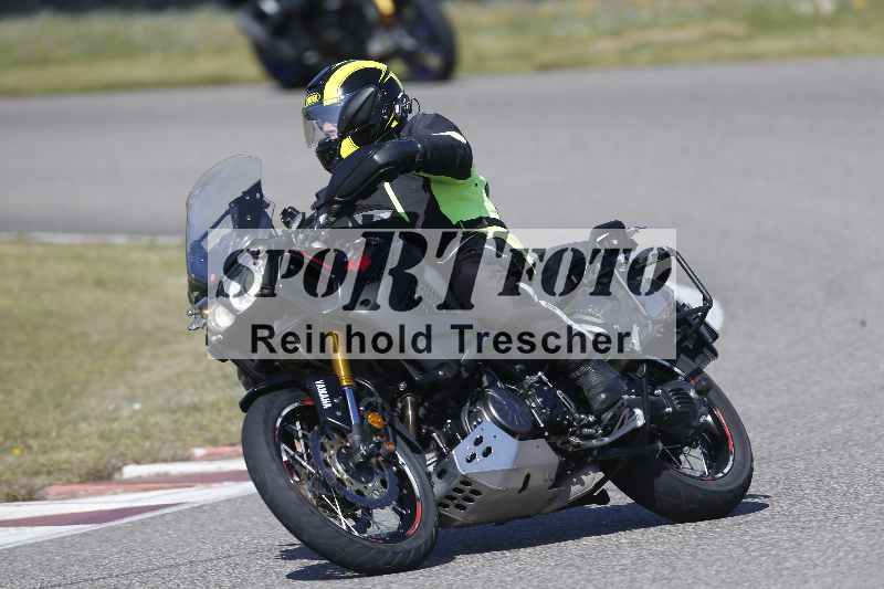 /01 02.04.2026 MAZ ADR/Gruppe rot/unklar